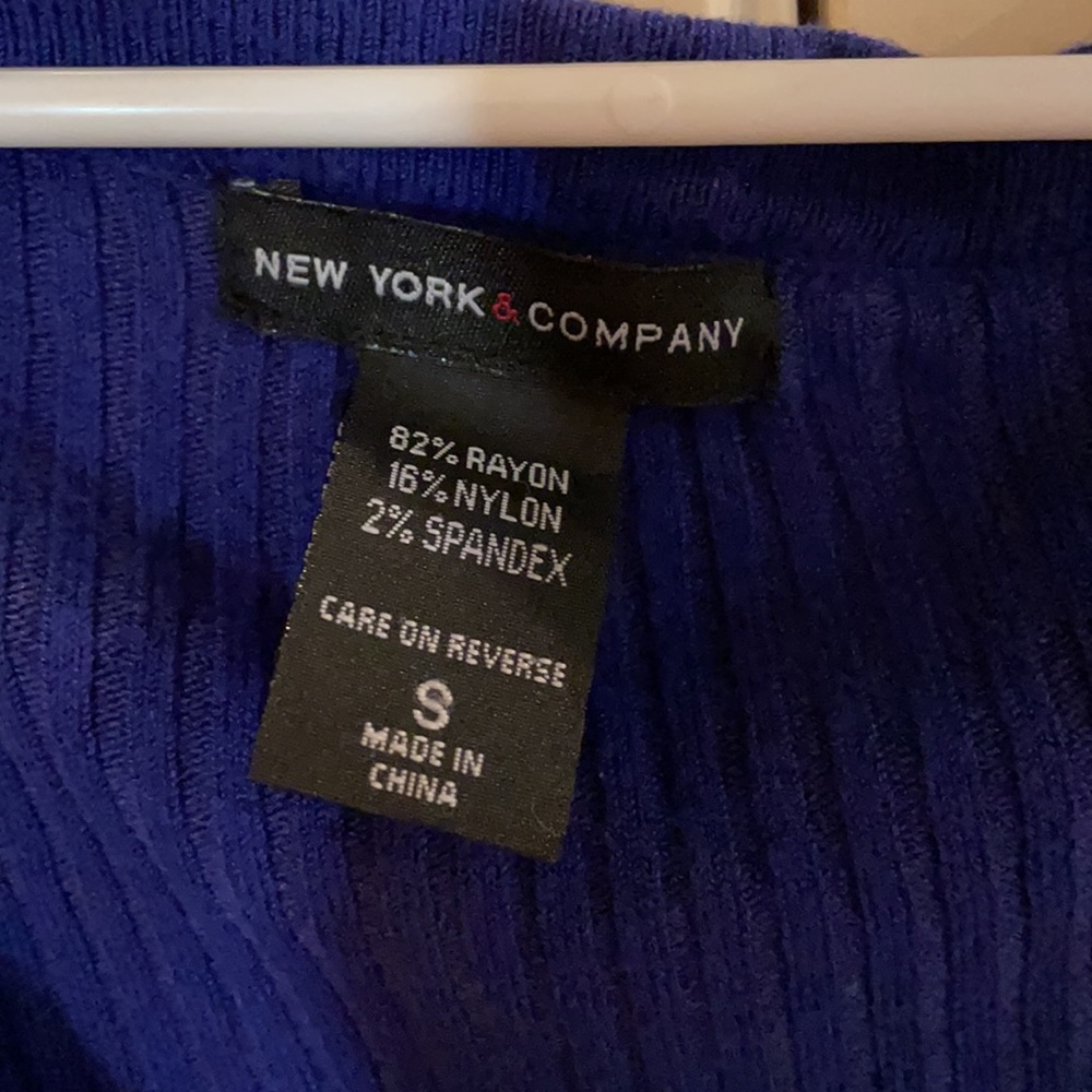 New York & Co Cardigan - Picture 2 of 2